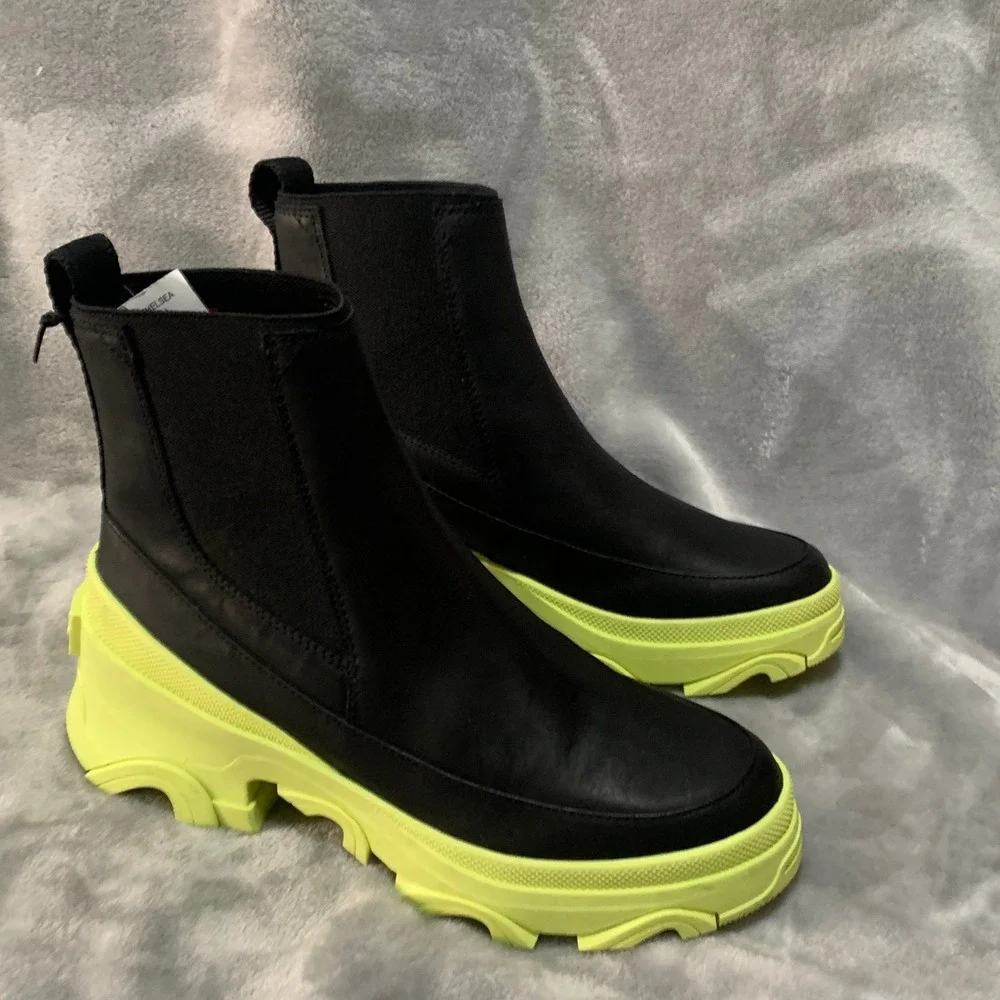 Sorel Brex Chelsea Boots Black Leather Size 7.5 Neon Green Platform Waterproof